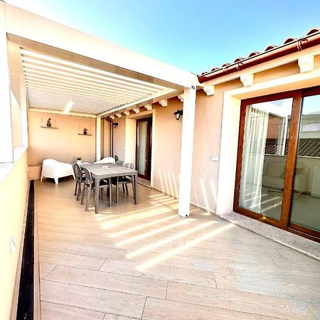 Waterfront Apartment Olbia Eksteriør billede