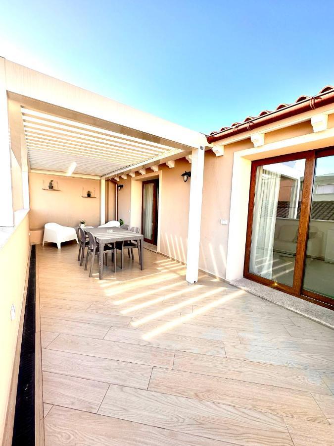 Waterfront Apartment Olbia Eksteriør billede