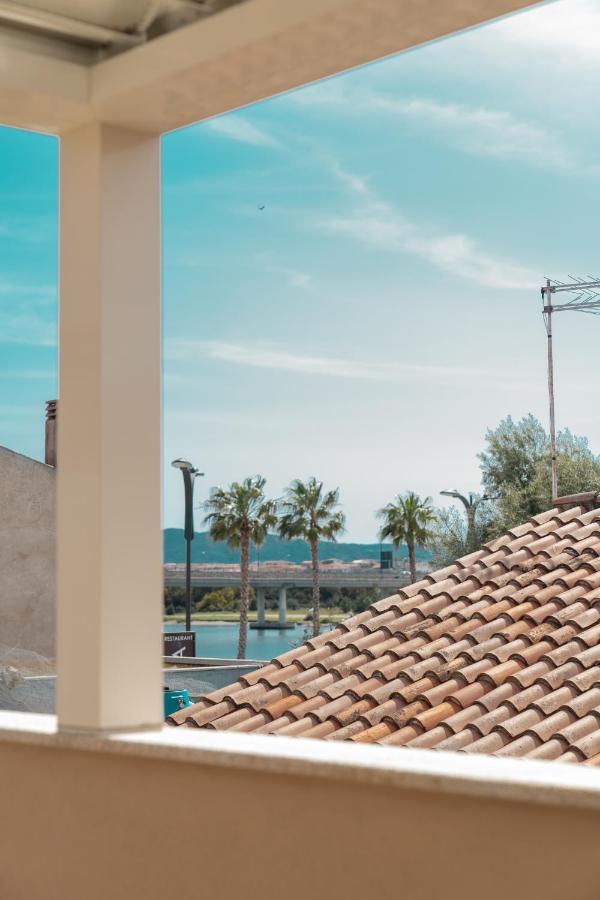Waterfront Apartment Olbia Eksteriør billede